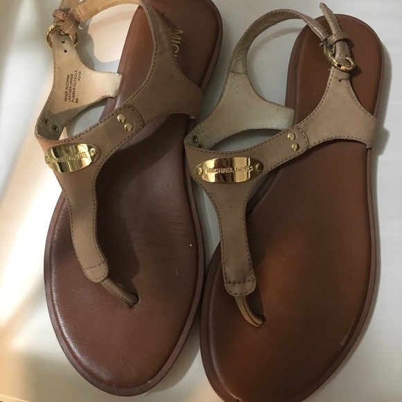 Michael Kors Plate Sandal (nude) - Picture 2 of 3